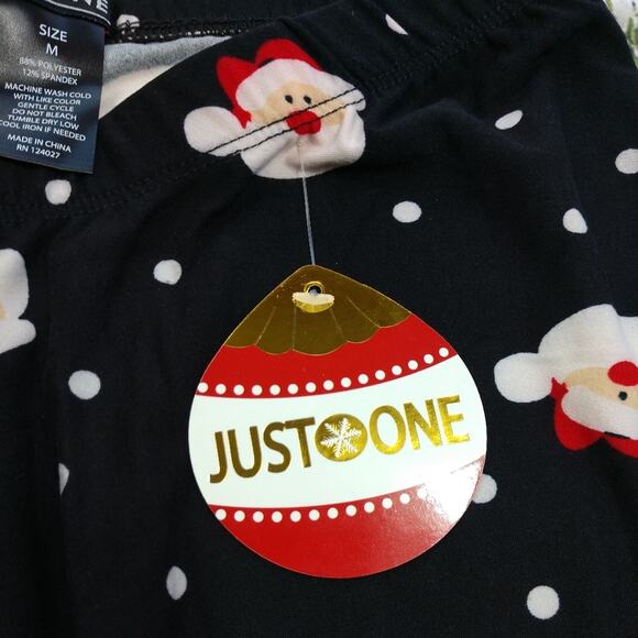 NWT Santa Black Polka Dot Leggings size Medium - Picture 3 of 6